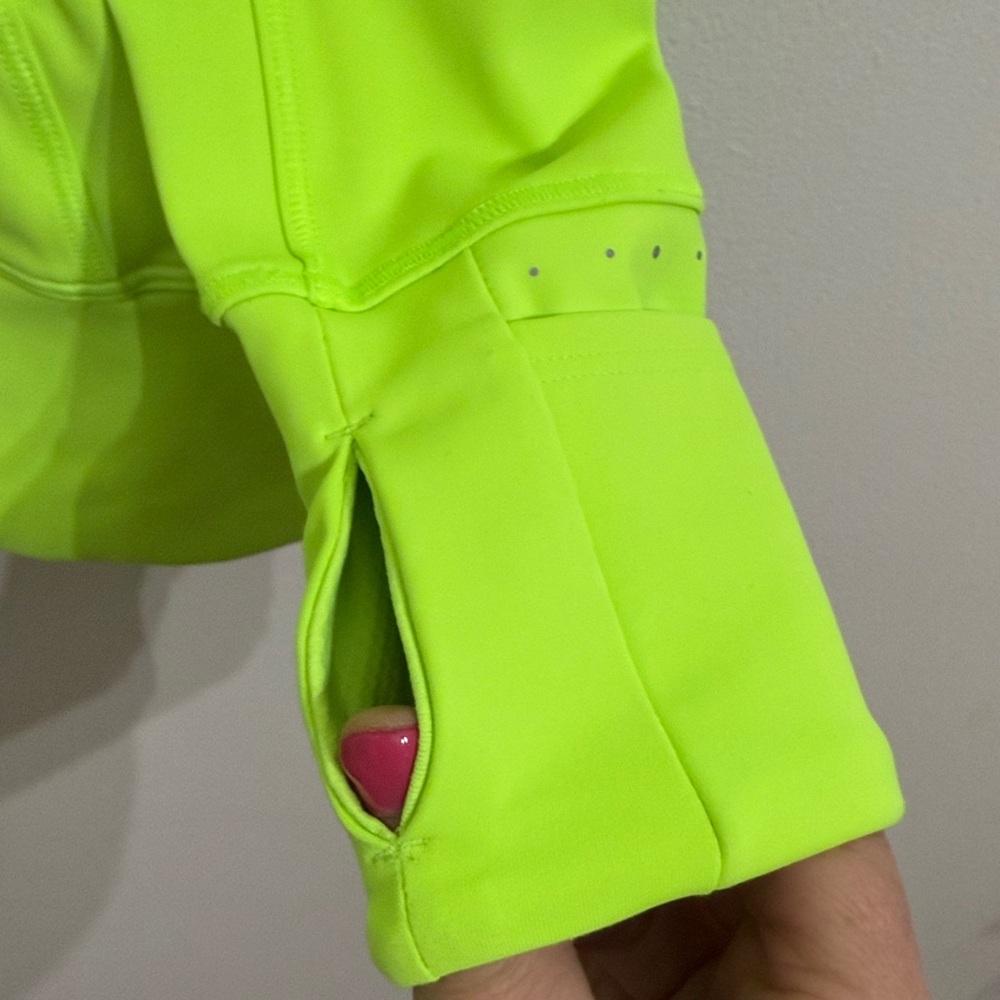 Athleta Whittier Peak Half Zip Long Sleeve Top Womens Small Neon Green Ladies - Picture 11 of 16
